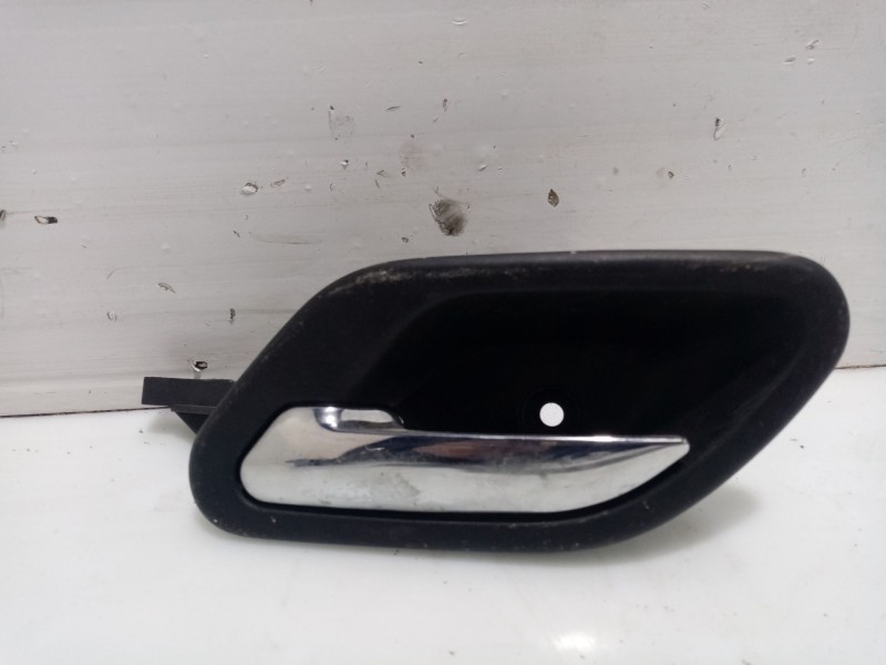 Recambio de maneta interior trasera izquierda para bmw 5 (e39) 520 i referencia OEM IAM 51218226049  