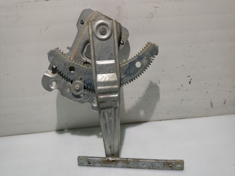 Recambio de elevalunas trasero derecho para nissan micra iii (k12) 1.4 16v referencia OEM IAM 82720AX110  