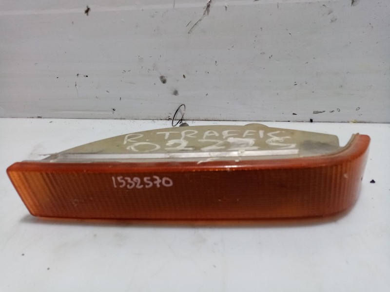 Recambio de piloto delantero izquierdo para renault trafic (desde 5.89) referencia OEM IAM 7700793312  