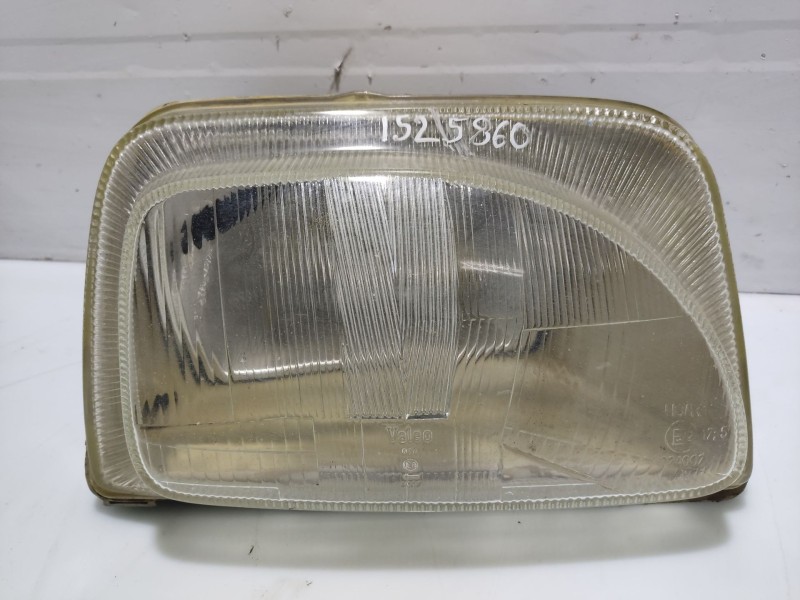 Recambio de faro derecho para renault rapid/express (f40) referencia OEM IAM 7701035239  