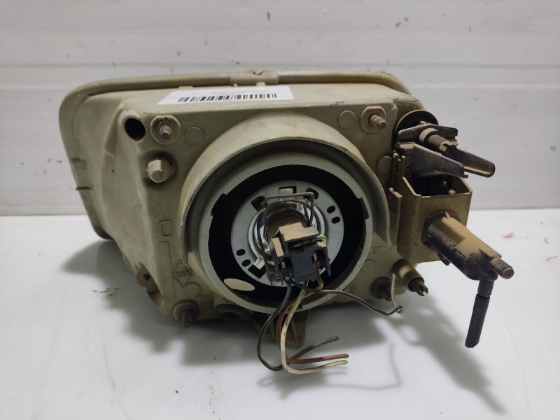 Recambio de faro derecho para renault rapid/express (f40) referencia OEM IAM 7701035239  