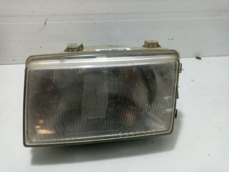 Recambio de faro izquierdo para renault 21 berlina (b/l48) referencia OEM IAM 7701034132   Recambio de faro izquierdo para renault 21 berlina (b/l48) referencia OEM IAM 7701034132