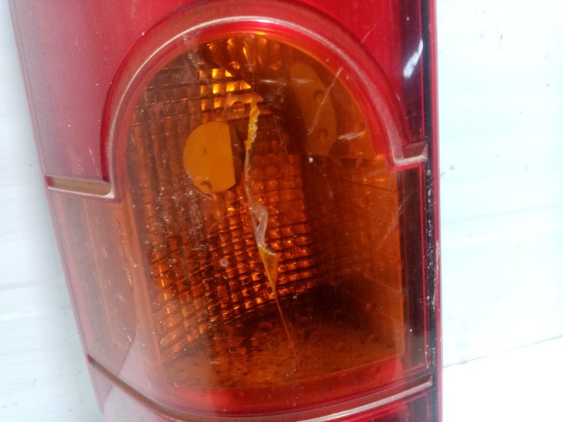 Recambio de piloto trasero izquierdo para renault kangoo referencia OEM IAM 8200150623  