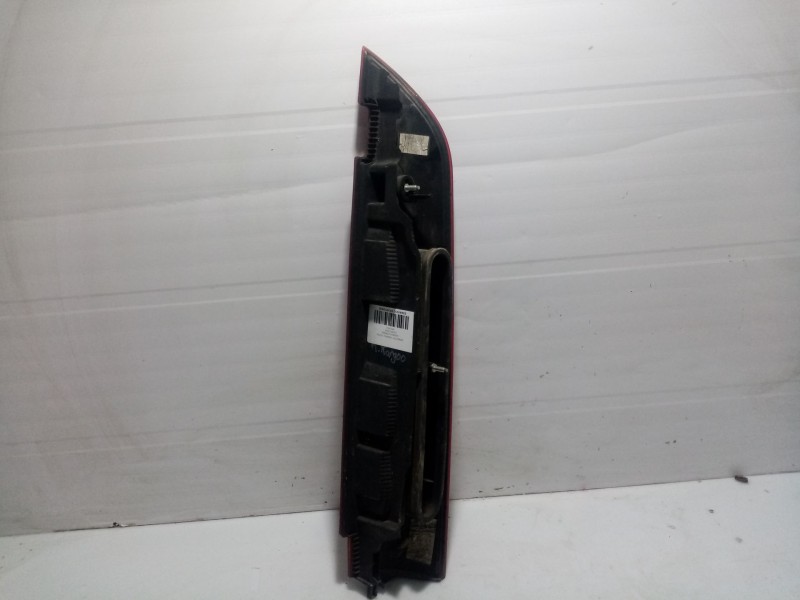 Recambio de piloto trasero izquierdo para renault kangoo referencia OEM IAM 8200150623  