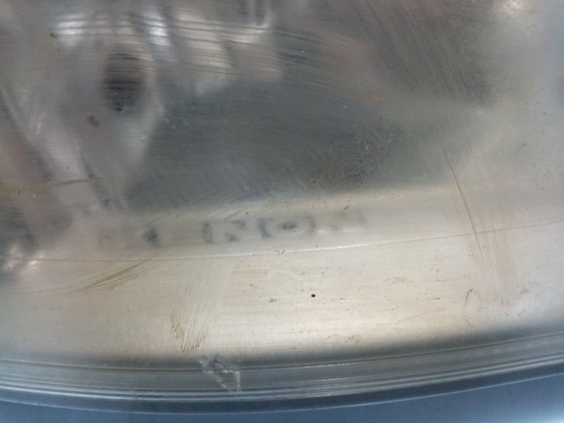 Recambio de faro derecho para renault laguna ii (bg0) referencia OEM IAM 7701048931   Recambio de faro derecho para renault laguna ii (bg0) referencia OEM IAM 7701048931