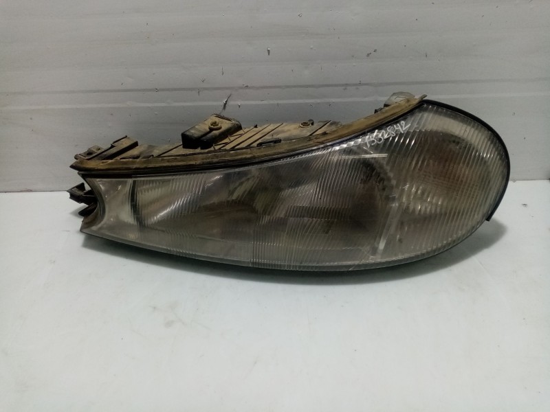 Recambio de faro derecho para renault laguna ii (bg0) referencia OEM IAM 7701048931   Recambio de faro derecho para renault laguna ii (bg0) referencia OEM IAM 7701048931