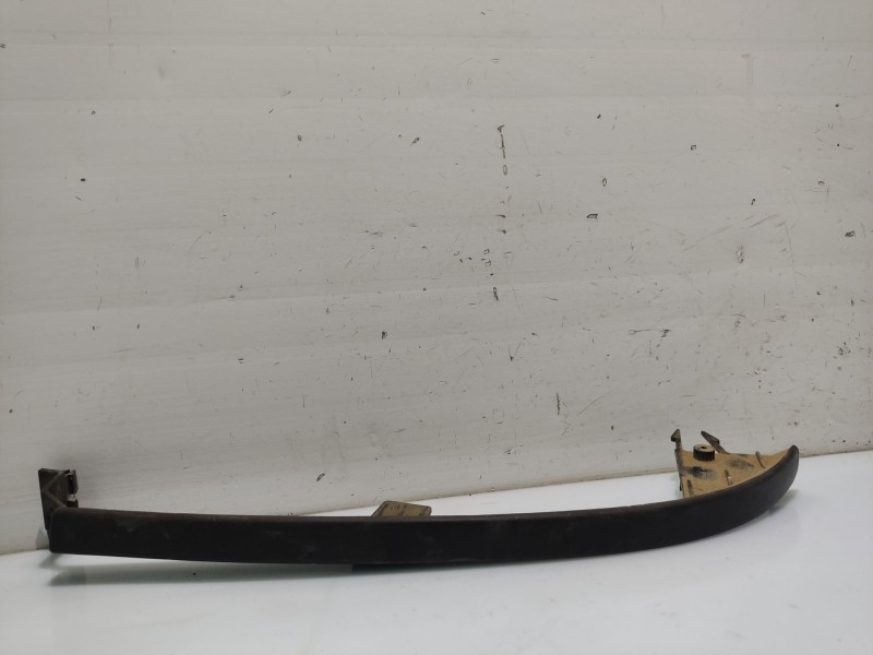 Recambio de moldura para renault clio i fase i+ii (b/c57) referencia OEM IAM 7700797658  