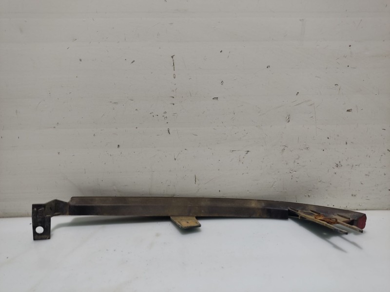 Recambio de moldura para renault clio i fase i+ii (b/c57) referencia OEM IAM 7700797659  