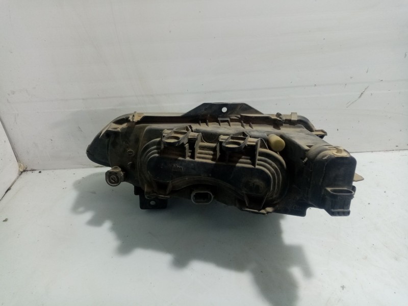 Recambio de faro derecho para renault laguna (b56) referencia OEM IAM 7701038270   Recambio de faro derecho para renault laguna (b56) referencia OEM IAM 7701038270