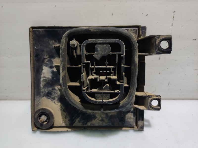 Recambio de piloto trasero derecho para renault 21 berlina (b/l48) referencia OEM IAM PTDINT19861989  