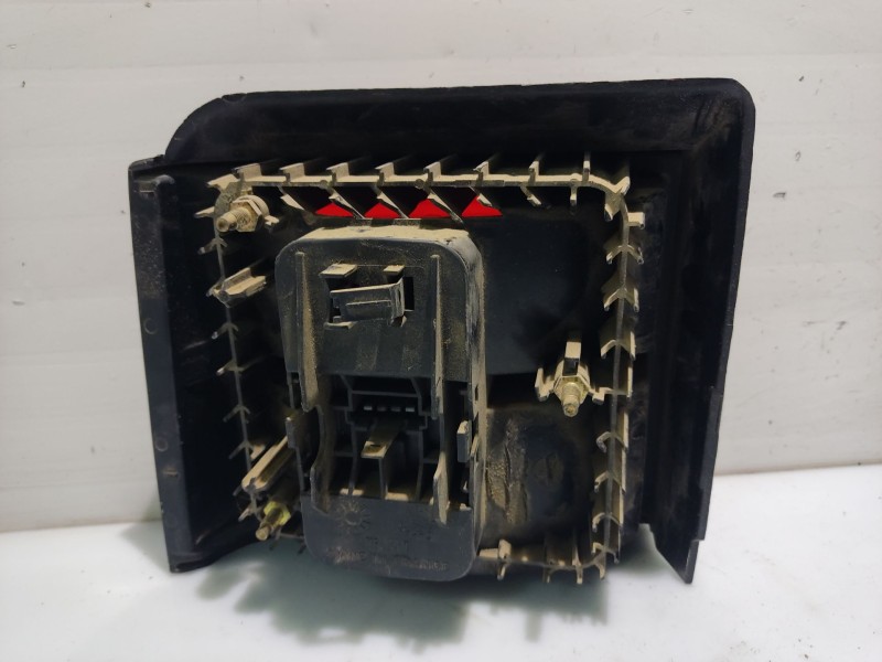 Recambio de piloto trasero derecho para renault 21 nevada (k48) referencia OEM IAM PTDR2119861989  