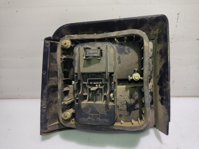 Recambio de piloto trasero derecho para renault 21 nevada (k48) referencia OEM IAM PTDR2119861989  