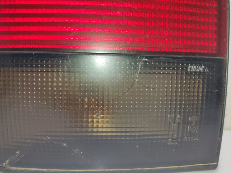 Recambio de piloto trasero izquierdo para renault 21 nevada (k48) referencia OEM IAM PTIR2119861989  