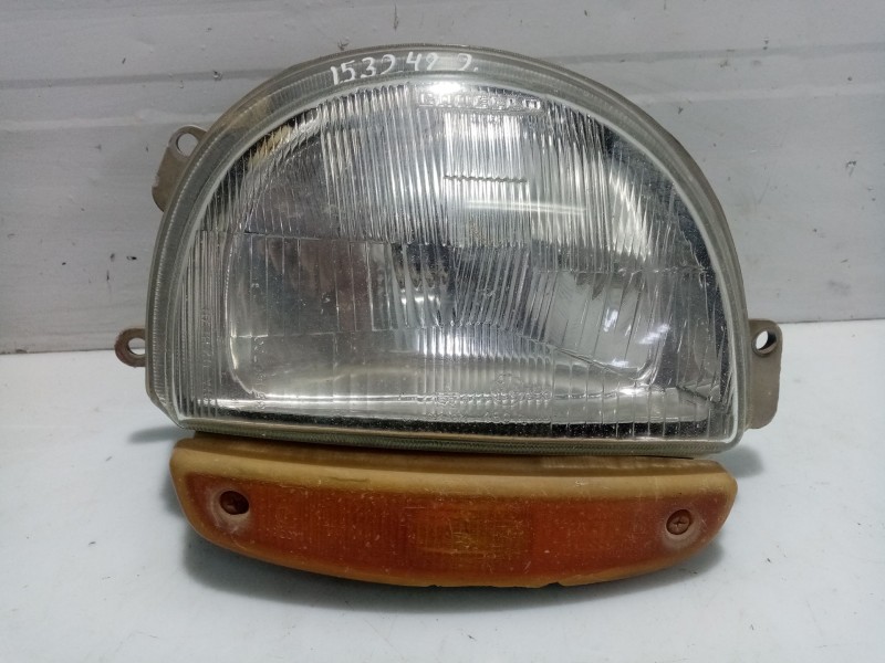 Recambio de faro derecho para renault twingo (co6) referencia OEM IAM 260107456R  