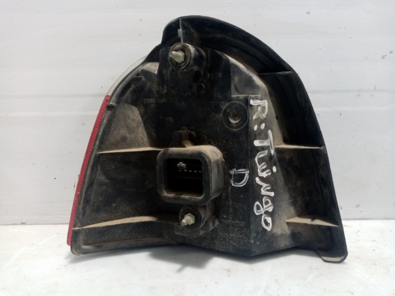 Recambio de piloto trasero derecho para renault twingo (co6) referencia OEM IAM 1532643PTI  