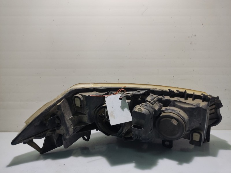 Recambio de faro izquierdo para renault megane ii berlina 3p luxe privilege referencia OEM IAM 7701064018 260604235R 