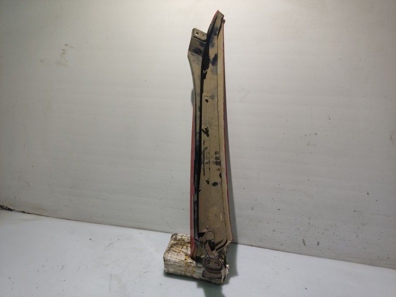 Recambio de piloto trasero izquierdo para volvo xc90 referencia OEM IAM 30698141  