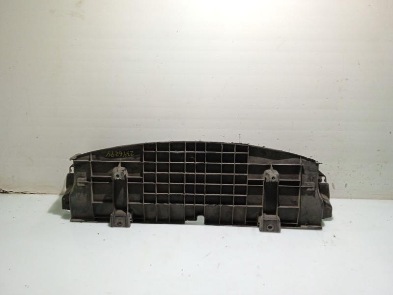 Recambio de moldura para lexus is ii (_e2_) 250 (gse20) referencia OEM IAM 5328953011 5328953011 53289-53011