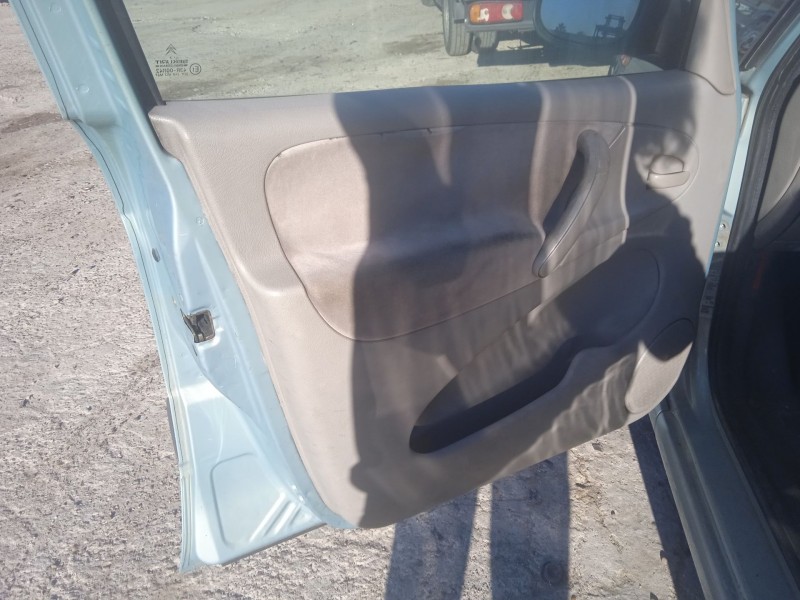 citroën xsara picasso (n68) del año 2003