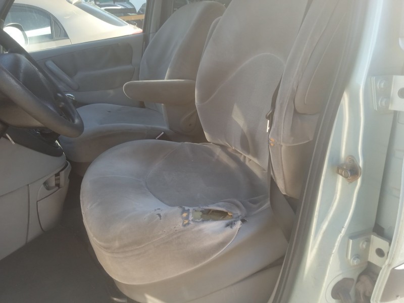 citroën xsara picasso (n68) del año 2003