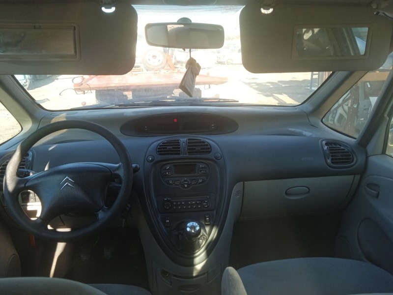 citroën xsara picasso (n68) del año 2003