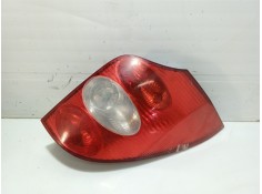 Recambio de piloto trasero derecho para renault laguna ii grandtour (kg0) referencia OEM IAM 8200002472  8200703489