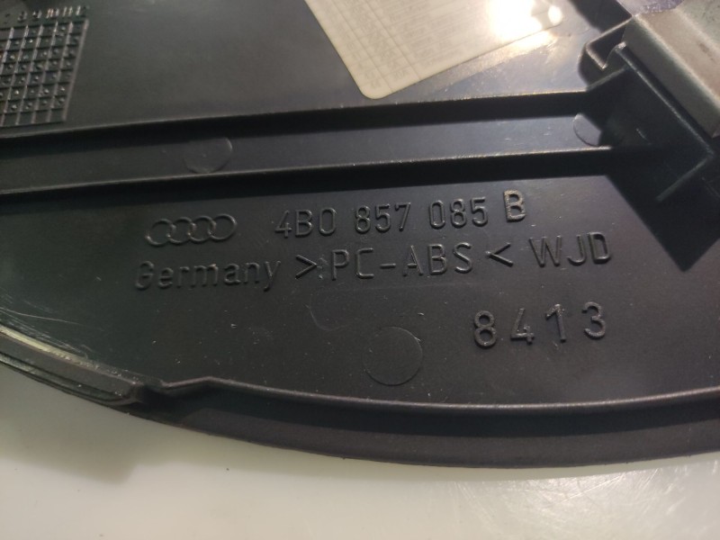 Recambio de moldura para audi a6 c5 (4b2, 4b4) 2.5 tdi referencia OEM IAM 4B0857085B  