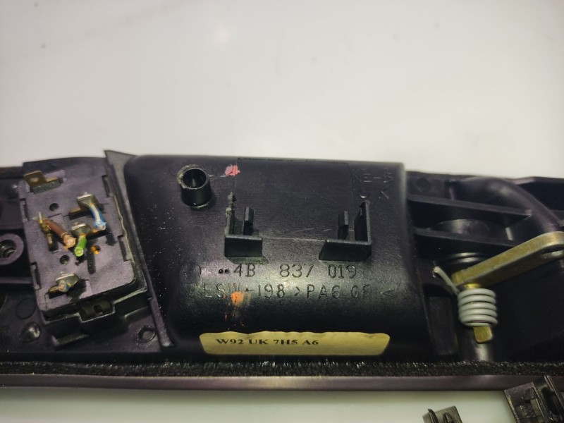 Recambio de maneta interior delantera izquierda para audi a6 c5 (4b2, 4b4) 2.5 tdi referencia OEM IAM 4B1837019  