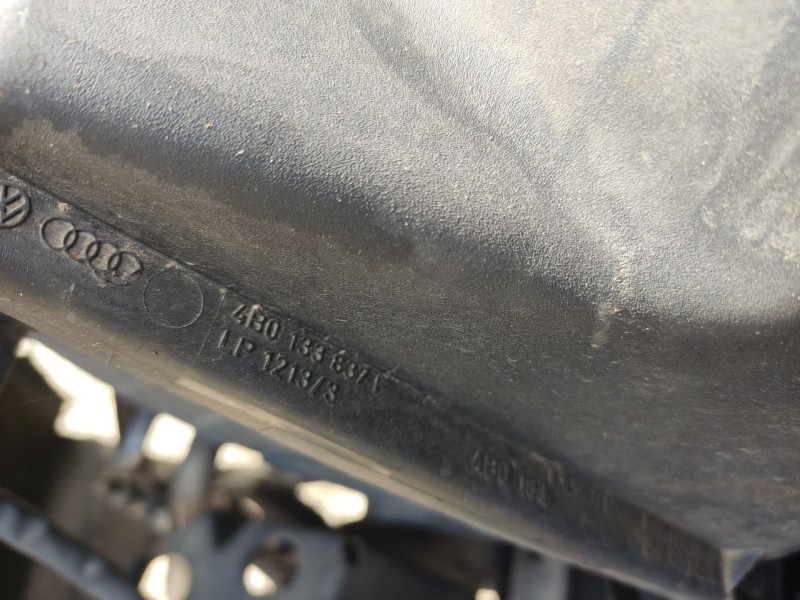 Recambio de caja filtro de aire para audi a6 c5 (4b2, 4b4) 2.5 tdi referencia OEM IAM 4B0133837F  