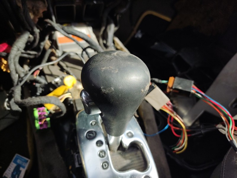 Recambio de palanca cambio para audi a6 c5 (4b2, 4b4) 2.5 tdi referencia OEM IAM 4B0713041R  