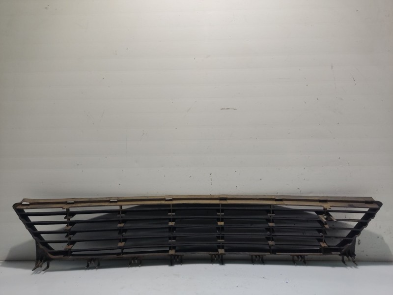 Recambio de rejilla paragolpes central para opel corsa c (x01) 1.3 cdti (f08, f68) referencia OEM IAM 9184990  