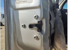 Recambio de cerradura puerta delantera izquierda para opel corsa c (x01) 1.3 cdti (f08, f68) referencia OEM IAM 13203899  