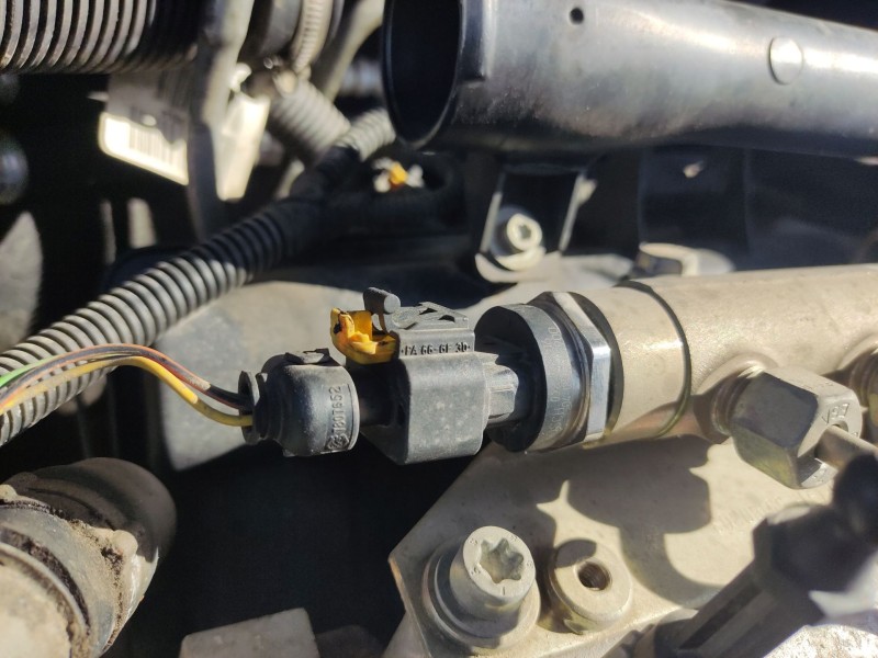 Recambio de modulo electronico para opel corsa c (x01) 1.3 cdti (f08, f68) referencia OEM IAM 0281002706  