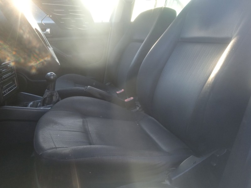 vw bora variant (1j6) del año 2001