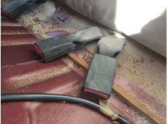 Recambio de anclaje cinturon trasero izquierdo para ford fiesta iv (ja_, jb_) 1.0 i referencia OEM IAM 6011ATI  