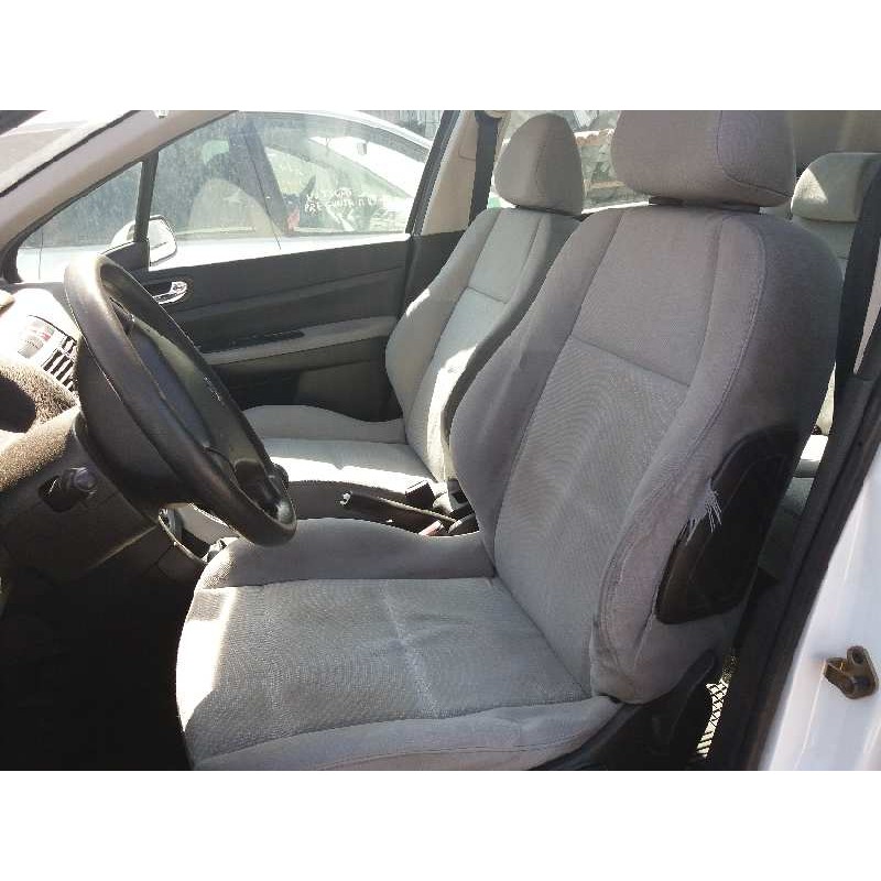 peugeot 307 (s1) 1.4 hdi   |   ... | 0 - 2005 | 68 cv / 50 kw del año 20/07/2004