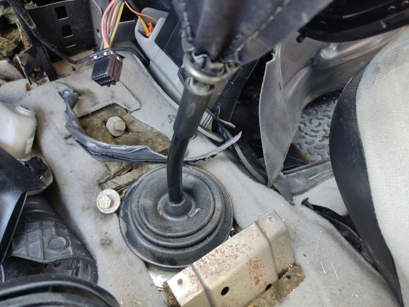 Recambio de palanca cambio para ford fiesta iv (ja_, jb_) 1.0 i referencia OEM IAM 4373457 4373456 