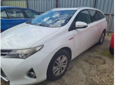 toyota auris station wagon (_e18_) del año 2013 2