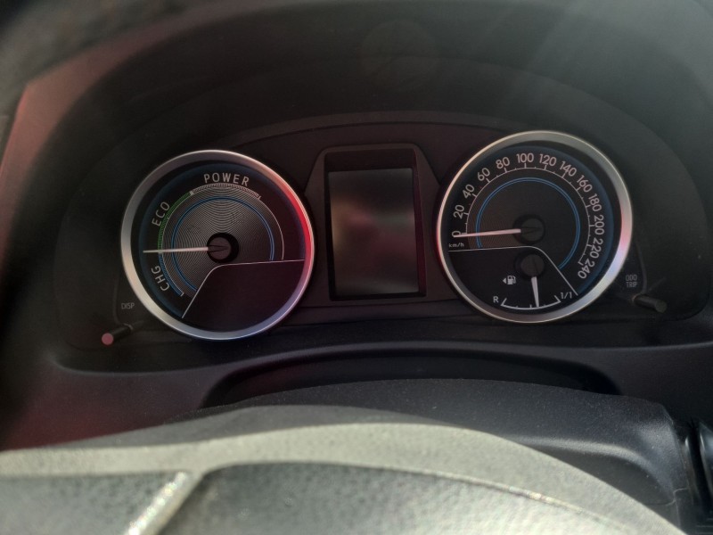 toyota auris station wagon (_e18_) del año 2013