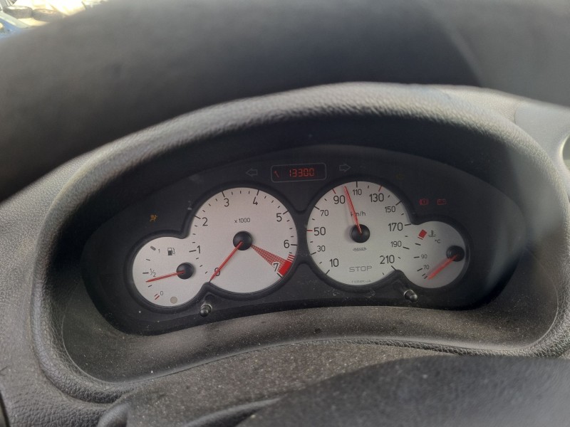 peugeot 206 hatchback (2a/c) del año 2003