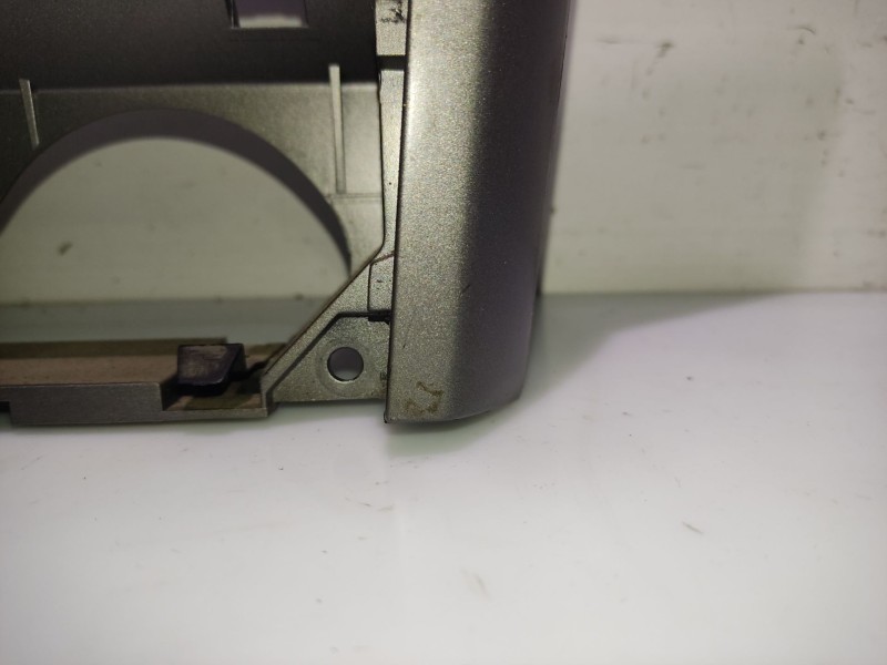 Recambio de moldura para opel astra h (a04) 1.6 (l48) referencia OEM IAM 331985437 13141091 13141085