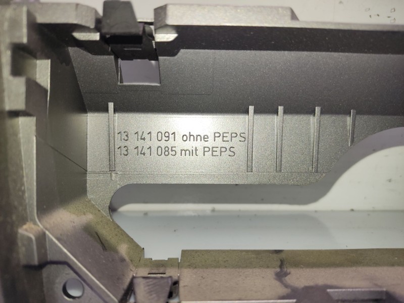 Recambio de moldura para opel astra h (a04) 1.6 (l48) referencia OEM IAM 331985437 13141091 13141085