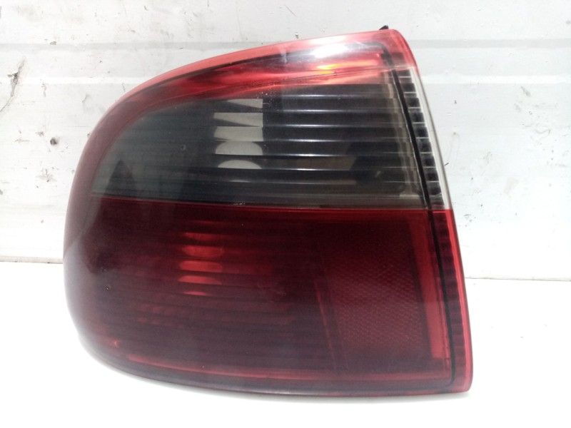 Recambio de piloto trasero izquierdo para seat toledo ii (1m2) 1.9 tdi referencia OEM IAM 1M594511101C  