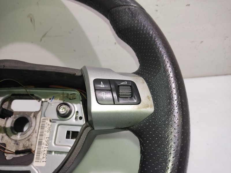 Recambio de volante para opel astra h (a04) 1.6 (l48) referencia OEM IAM 13231661  