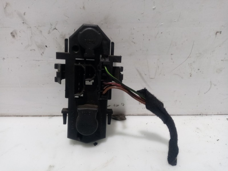 Recambio de portalamparas para seat toledo ii (1m2) 1.9 tdi referencia OEM IAM 1M5945257  