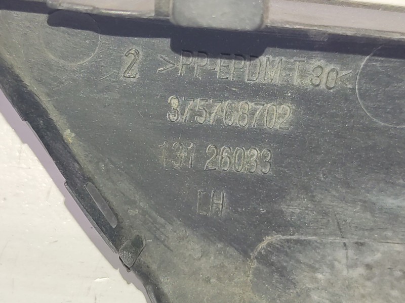 Recambio de moldura para opel astra h (a04) 1.6 (l48) referencia OEM IAM 13126033 375768702 