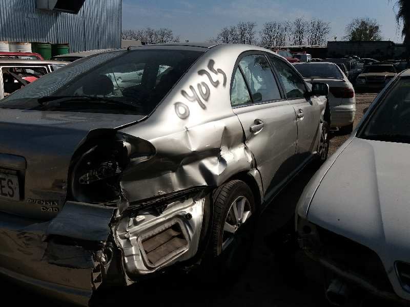 toyota avensis berlina (t25) 2.0 d-cat   |   0.03 - 0.09 | 2003 - 2009 | 116 cv / 85 kw del año 2003