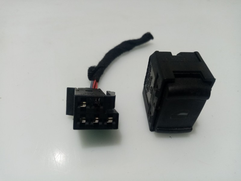 Recambio de mando elevalunas trasero derecho para vw bora variant (1j6) 1.9 tdi referencia OEM IAM 3B0959855B  