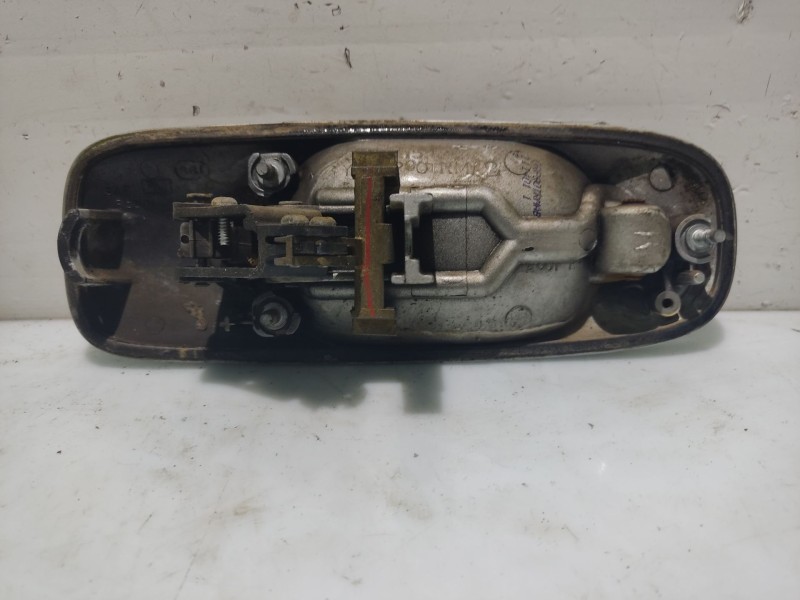 Recambio de maneta exterior trasera izquierda para chrysler grand voyager referencia OEM IAM SR7154  