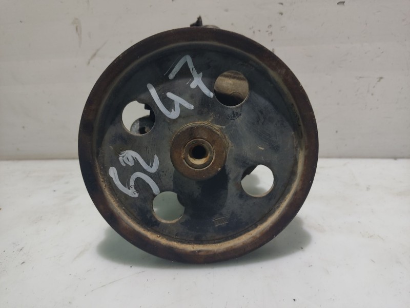 Recambio de bomba direccion para chrysler grand voyager referencia OEM IAM 4743974AB  